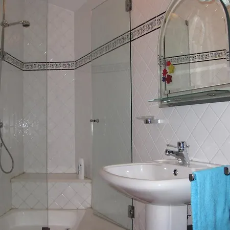 Nocleg ze śniadaniem Casa Da Cortinha *